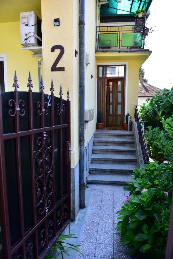 Vila Arjana Оршова Экстерьер фото
